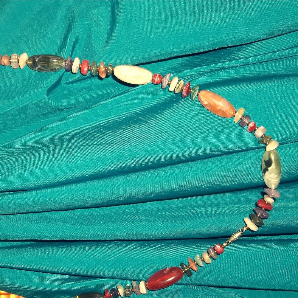 Vintage Lucite Necklace